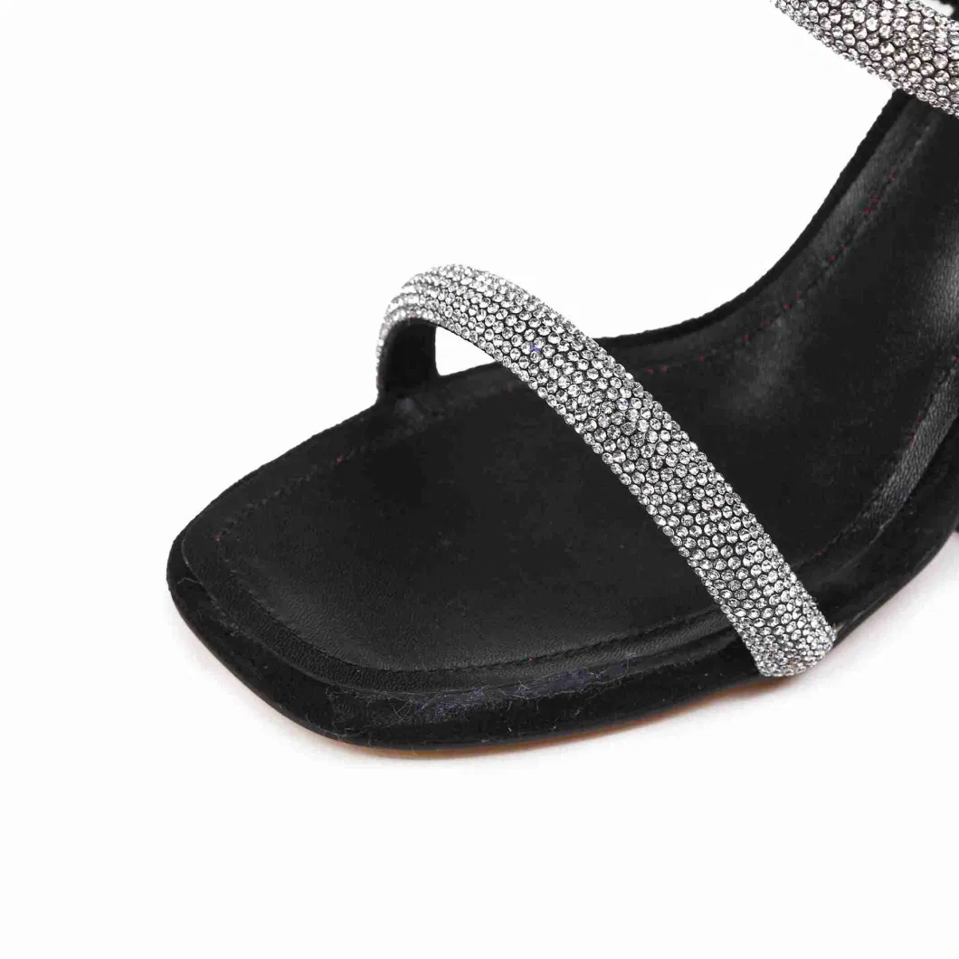 Wholesale New Summer Indoor Outdoor Luxury Women and Man Fashion Sandals Plastic Girls Shoes Comfortable Casual Slippers